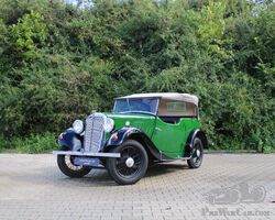 Morris Eight 1934 Tourer convertible, with spare wheel