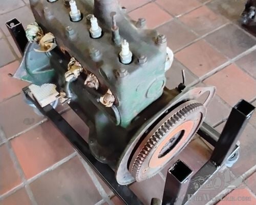 1947 Austin Eight engine and gearbox