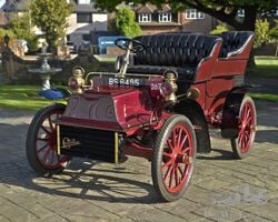 1904 Cadillac Model B Rear Entrance Phaeton.