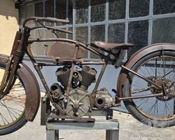 READING STANDARD 1921