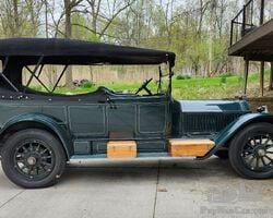 1914 Locomobile Model 48 Seven Passenger Touring