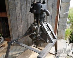 C1910 De Dion Bouton Engine (No. 25818)