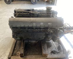 RR meteor engine - 27-liter V12 with 600–650 hp
