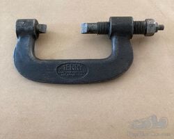 Terry's Leaf Spring Lubricator Greaser