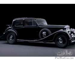 Bentley 4 1/4 Pillarless Saloon par Vanvooren – 1936 | Aguttes | Oct 11, 2025