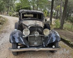 Mercedes 200 w21 pullman limousine. 6 cylinder motor. BURNED