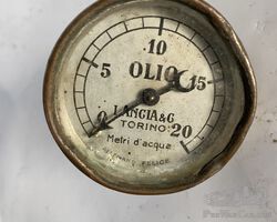 Lancia Lambda OLIO pressure gauge