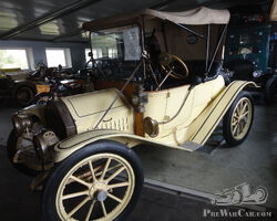 1909 Herreshoff Model 25