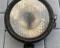 Headlight Bosch T150