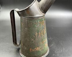 Wakefield Castrol Quart Motor Oil Jug