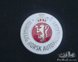 Enamel Badge of the Automobile Club of Norway ( since 1907 )