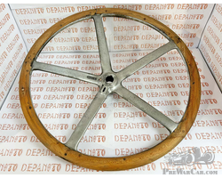 5 spoked steering wheel