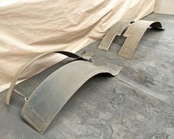 Set of front and rear wings circa 1902-1906