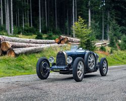 C.1990 Bugatti 35B réplique par Pur Sang | Automobile Legends | The Peninsula Paris - January 27, 2026