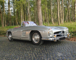 Mercedes-Benz 300 SL Roadster