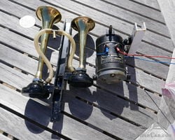 Fulgor Marchal Air Horns