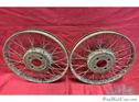 Spoke wheels for beaded edge