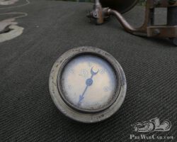 Oilpressure manometer from Italy