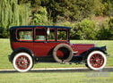 1916 Pierce-Arrow Model 48-B-4 Vestibule Suburban