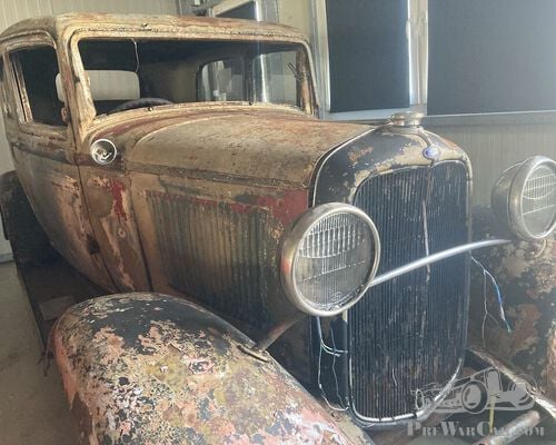 1932 Ford B Tudor Sedan