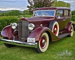 1934 Packard Eight 1101 Club Sedan