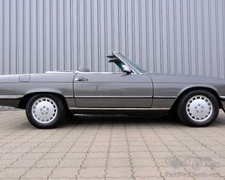 1987 Mercedes Benz 560 SL R107 - vollständig restauriert bei Mercedes - lieferung weltweit