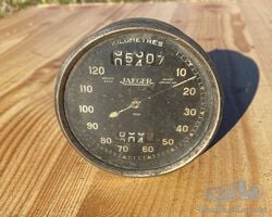 120 km/h Jaeger speedo