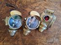 A pair of Genies lanterns + a Genies rear lantern