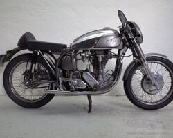 1954 Norton International Clubman. 5th place IoM Clubman TT
