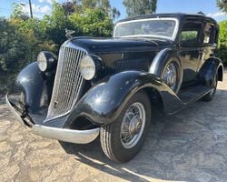 GRAHAM Blue Streak Eight 1933 modèle 64