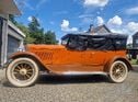Sehr authentischer Packard Single Six 133 von 1922