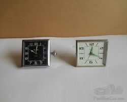 2 small clocks