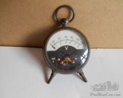 Pocket volt meter