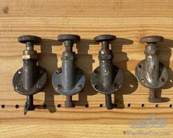 4 ODA bonnet catches (small ones)