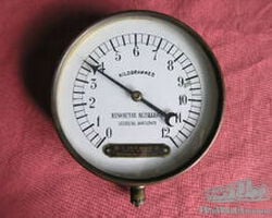 Bourdon Pressure Gauge