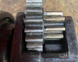 Bugatti scintilla basculating type starter motor