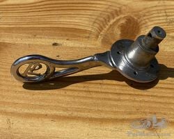 1 bonnet handle