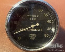 Smiths revcounter 0 - 5000 (spares or repair)