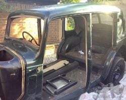 Austin 10. 1937 Cambridge. Complete bodyshell inc wings, doors, glass, bonnet.