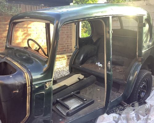 Austin 10. 1937 Cambridge. Complete bodyshell inc wings, doors, glass, bonnet.