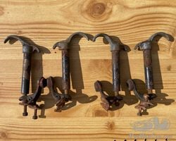 4 bonnet catches