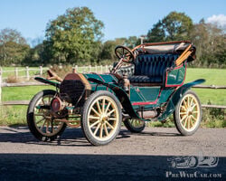 C.1905 De Dion 2 Seat 10HP Twin Cylinder